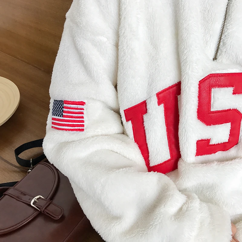 2017 New Fashion Winter Warm College Wind Turtle Neck Letter Embroidered Female Long Sleeve Tops | Женская одежда