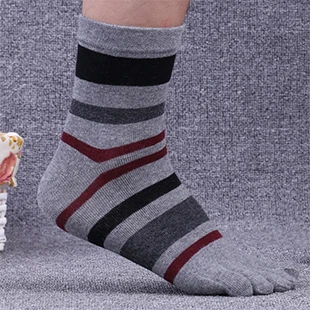 Medium gray Мужские хлопковые носки с пальцами деловые Повседневные носки с пятью пальцами высококачественные дышащие дезодорант щиколотка носки - Цвет: Medium gray