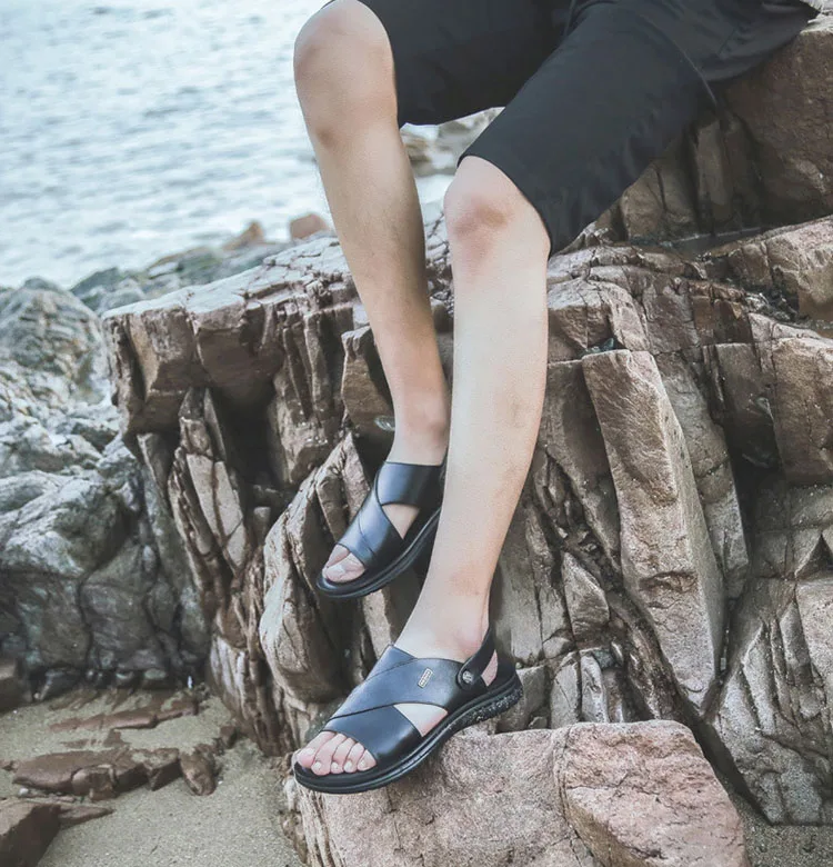 Leather Men's Sandals Summer Sandals Dual-use Men's Casual Cool Shoes First Layer Leather Men's Breathable Sandals And Slippers