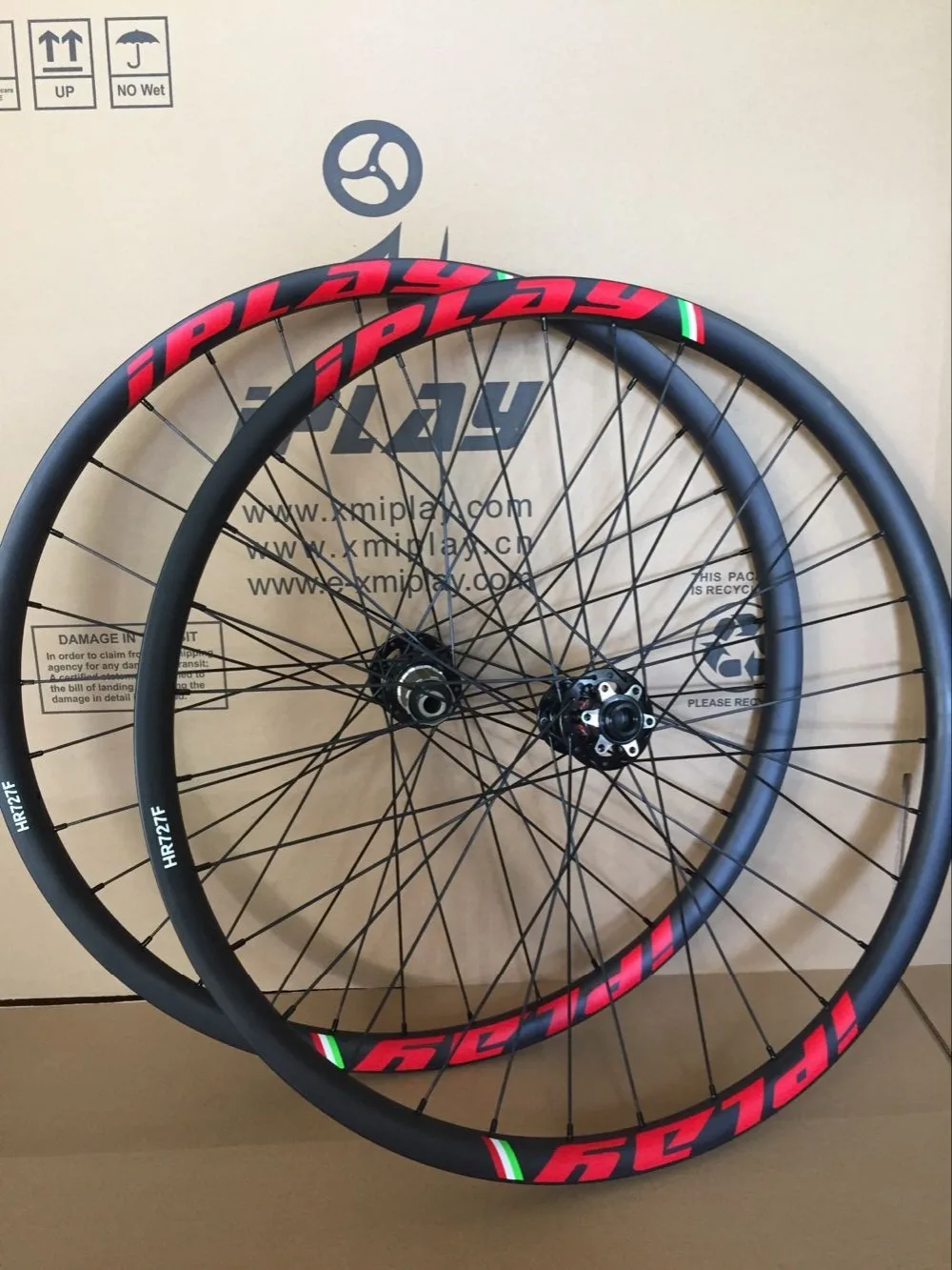 1 пара MTB диски 26er Карбон 25 мм Глубина x 35 мм ширина Hookless 26ER Карбон горный велосипед бескамерные колеса Совместимость