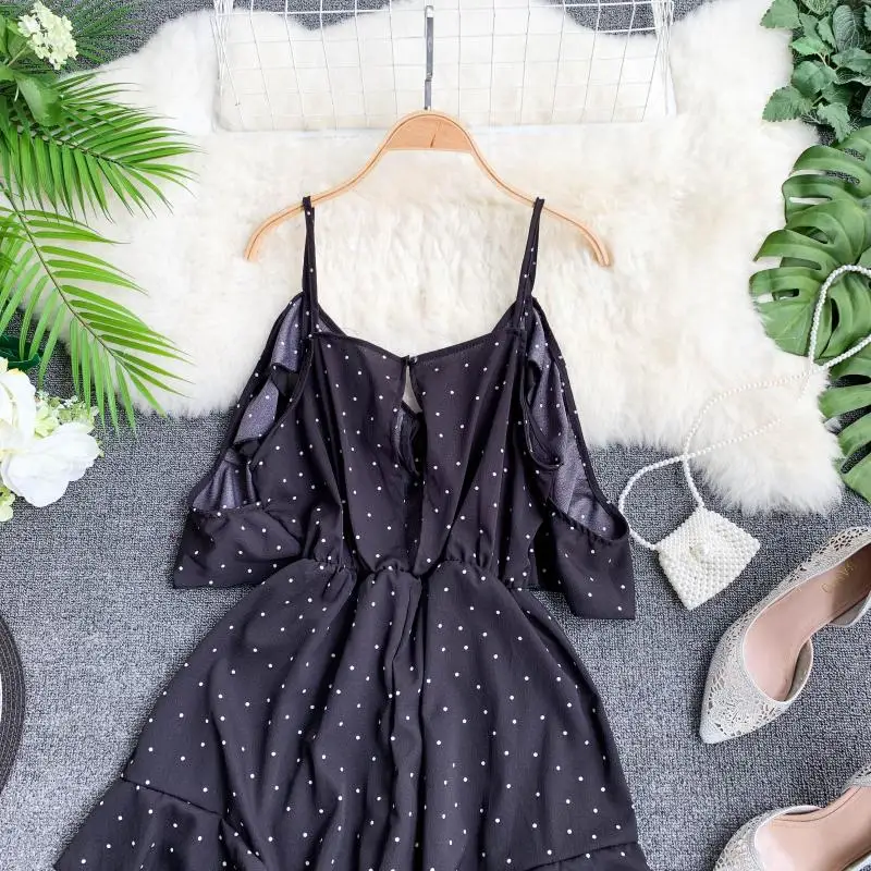 

Bohemian Summer Vacation Women Rompers Elegant White Black Blue Red Polka Dot Ruffles Chic Playsuits Female Loose Jumpsuit