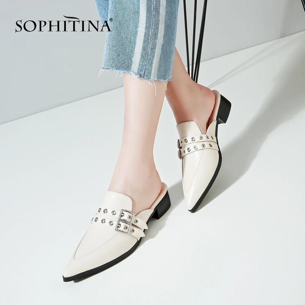 SOPHITINA/пикантные туфли на плоской подошве с острым носком; удобные туфли без задника; модная повседневная обувь с металлическим украшением; Новые популярные женские туфли без застежки на плоской подошве; MO59