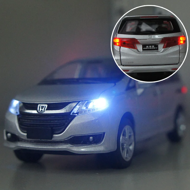 1:32 Honda Odyssey звуковой светильник из сплава, модель автомобиля, литая под давлением, модель автомобиля для мальчика, коллекция игрушек, подарок для детей