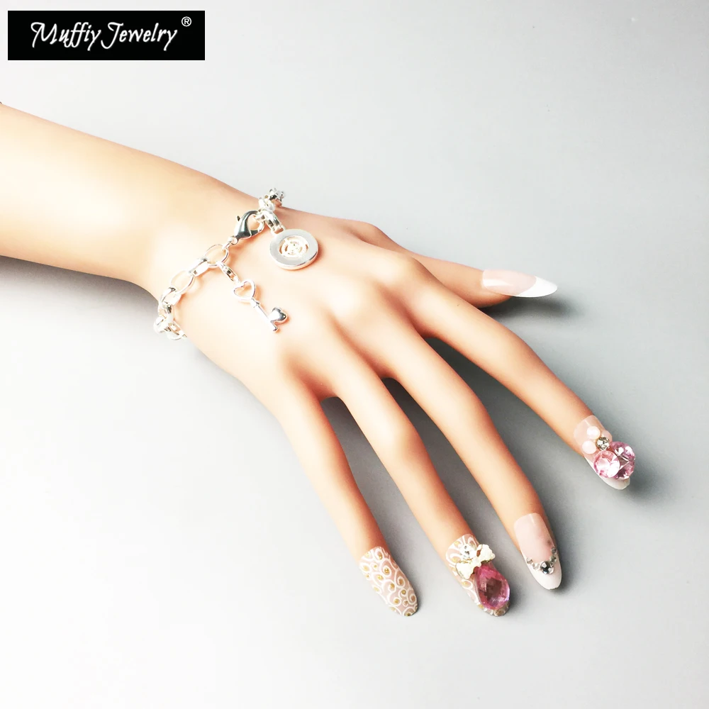 Специальные браслеты с шармами классический подарок для женщин из серебра 2018