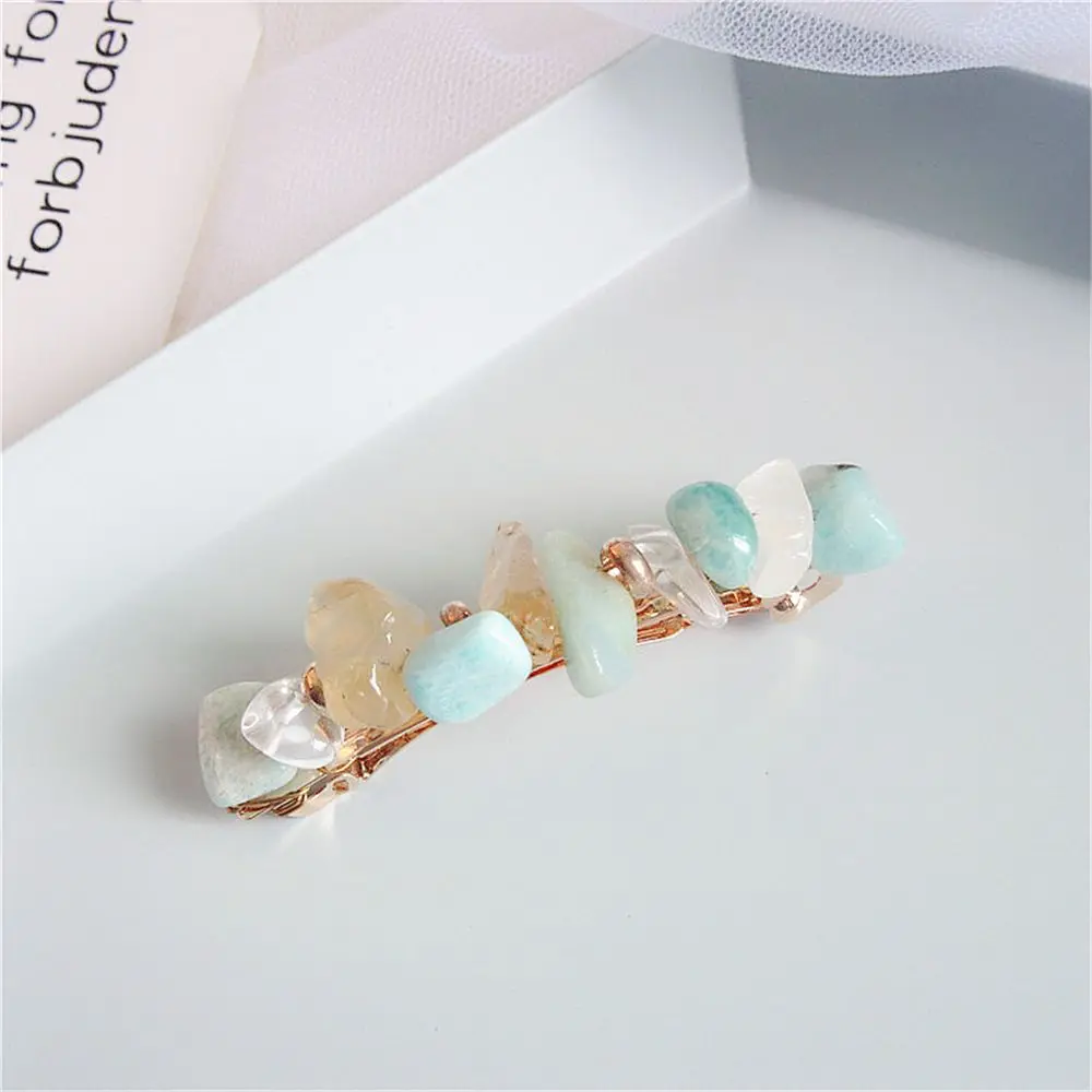 

2019 Woman Temperament Stone And Crystal Color Match Hair Clip Simple And Fresh Retro Alloy Hair Clip Hair Accessories