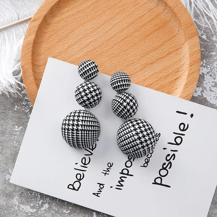 Новинка 2019 корейские длинные серьги в клетку стиле ретро шерстяные фланелевые с