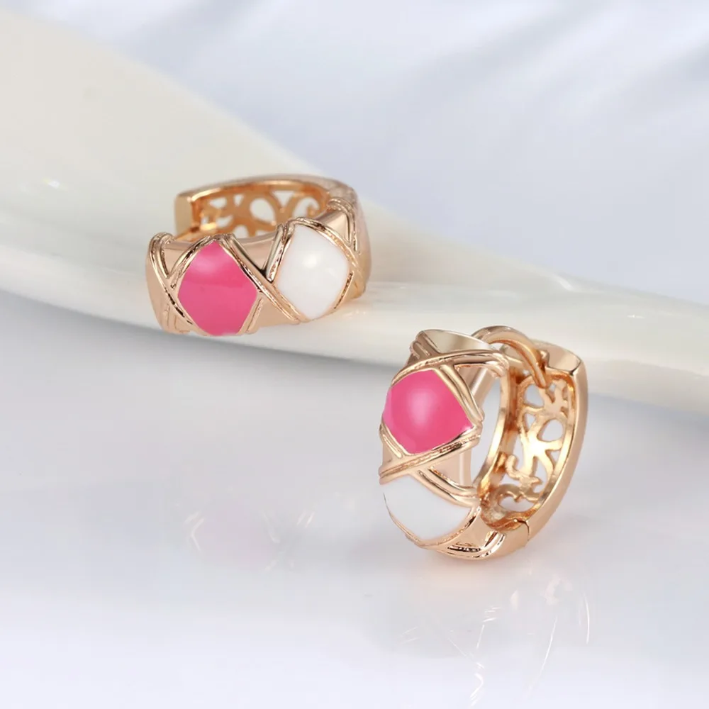 ORSA JEWELS женские серьги-кольца AAA кубический циркон Уникальный полый узор украшение Золотая цветная серьга роскошные женские ювелирные изделия OME67