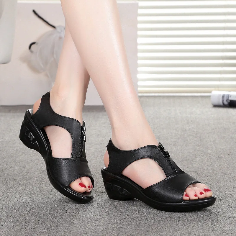 

Women Old Mother Laides Female Sandals Shoes Cow Genuine Leather PU Beach Summer Cool Zipper Size 35-43 -1153