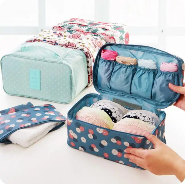 

Portable Large Capacity Travel Wash Bag Underwear Bra Classification Storage Bag Cosmetic Organizer