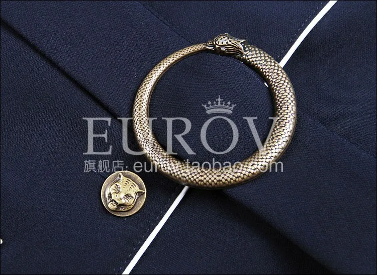 Женское однобортное платье с поясом дизайнерское облегающее металлической