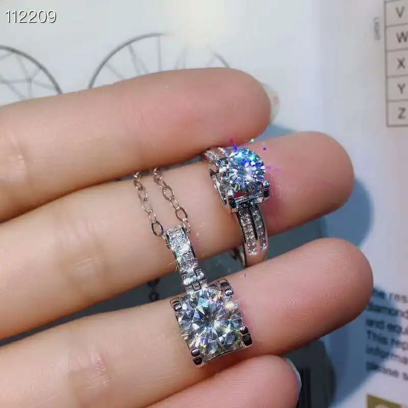 Видео! Женский ювелирный комплект из кольца и серёг серебра 925 пробы|Ювелирные