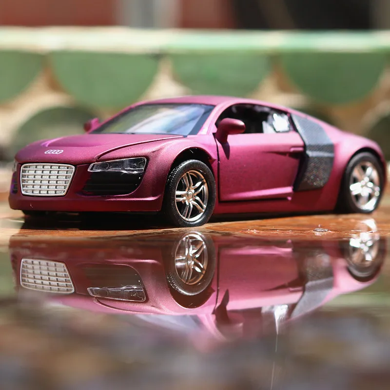 1:32 Scale Alloy Diecast Metal Car Model For R8 Series Collectible Collection Pull Back Toys With Sound&ampLight Children's | Игрушки и