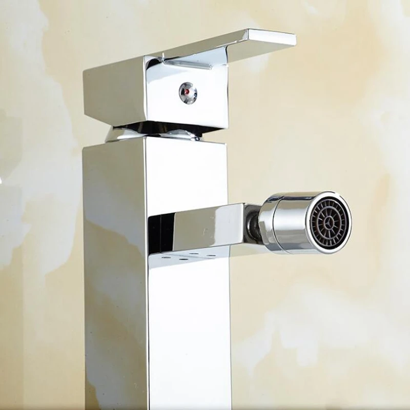 

Square Solid Brass Toilet Bidet Faucets Bathroom Bidet Mixer Tap Hot and Cold Water Crane Chrome 8015-601