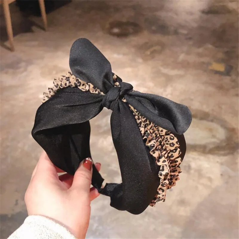 Leopard print 1 шт., Весенняя женская повязка для волос в Корейском стиле с леопардовым принтом и бантом, шикарные модные полосатые аксессуары для волос с заячьими ушками, повязка на голову - Цвет: Leopard print