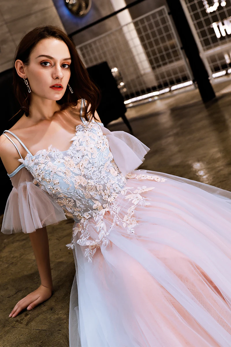 Женское вечернее платье SSYFashion розовое мягкое с кружевной аппликацией и