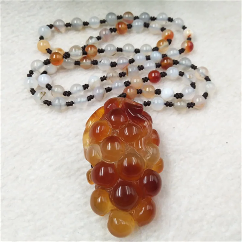 Natural agate chalcedony authentic carved pendant grape fruitful cb29# | Украшения и аксессуары