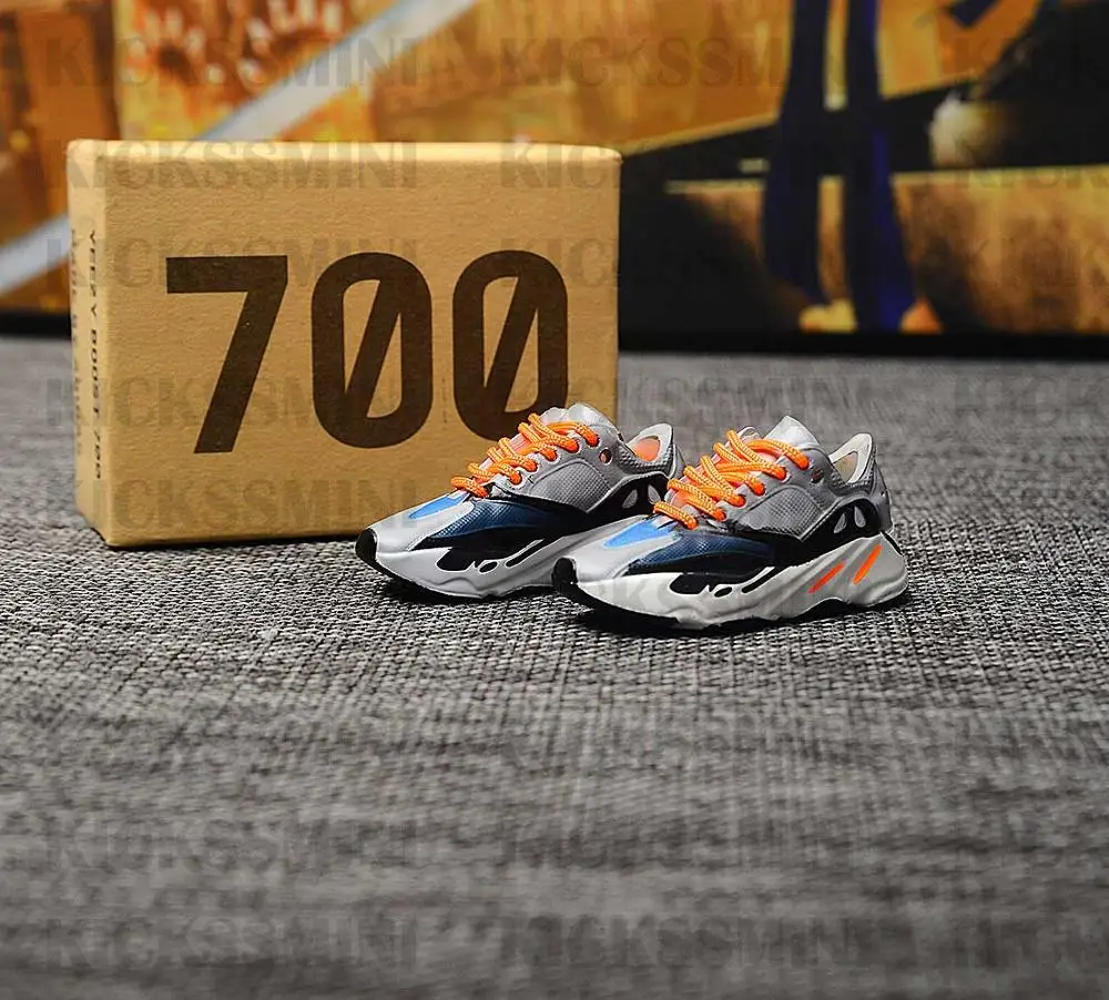 sk0700-9 a pair dropshipping 700 colors lace sneaker no keychain no hole 1/6 SCALE 3D Mini Sneaker JORDAN keychain doll accessory - Цвет: sk0700-9 a pair