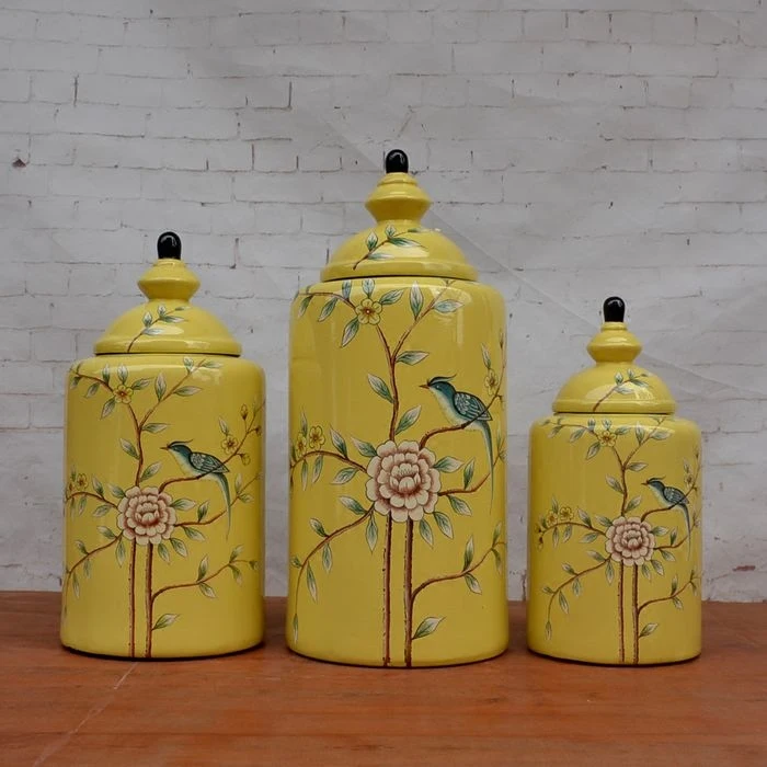 

Tao Caicai, the American village yellow flower pot Trade decoration decorative ceramic jug cabinet Decor