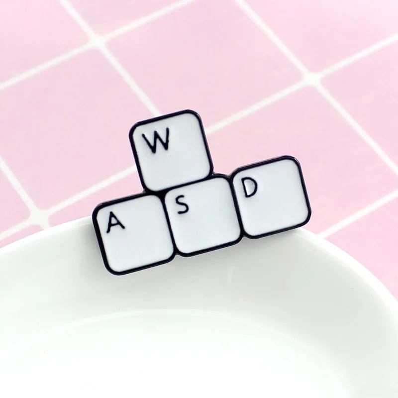 Computer keyboard WASD four keys when playing games game button fashion personality brooch for everyone to match clothes | Украшения и