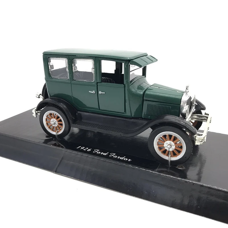 1:32 Классическая копия 1926 FORD FORDOR Классическая Коллекционная модель автомобиля Ретро темно-зеленый сплав литье под давлением игрушечный автомобиль - Цвет: Зеленый