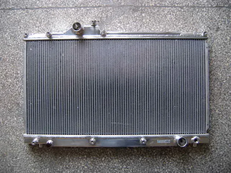 Высокая производительность 2 алюминиевый радиатор с сердечником 2001-2005 для Lexus IS300