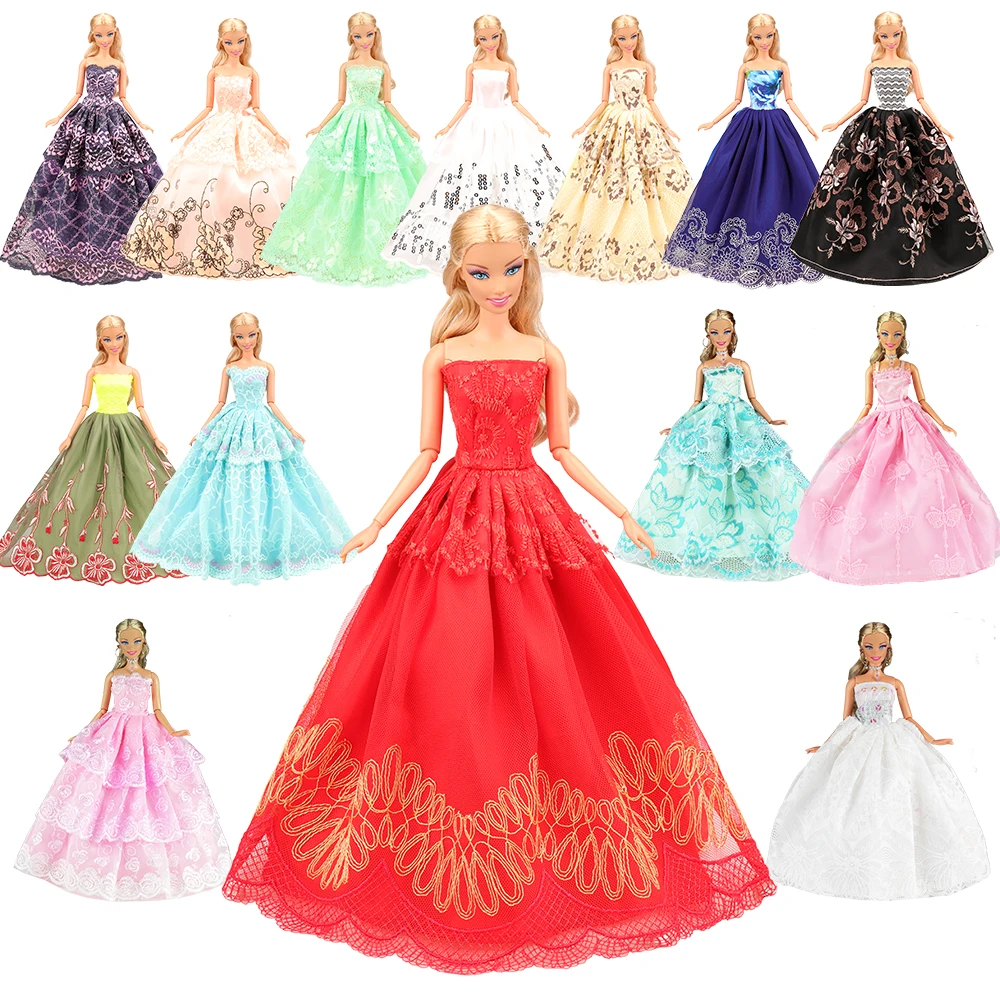 

Fashion 8 Items/lot Dolls Accessories =3 Princess Dress 5 Dolls Shoes Our Generation Doll Clothes For Barbie Game DIY Present