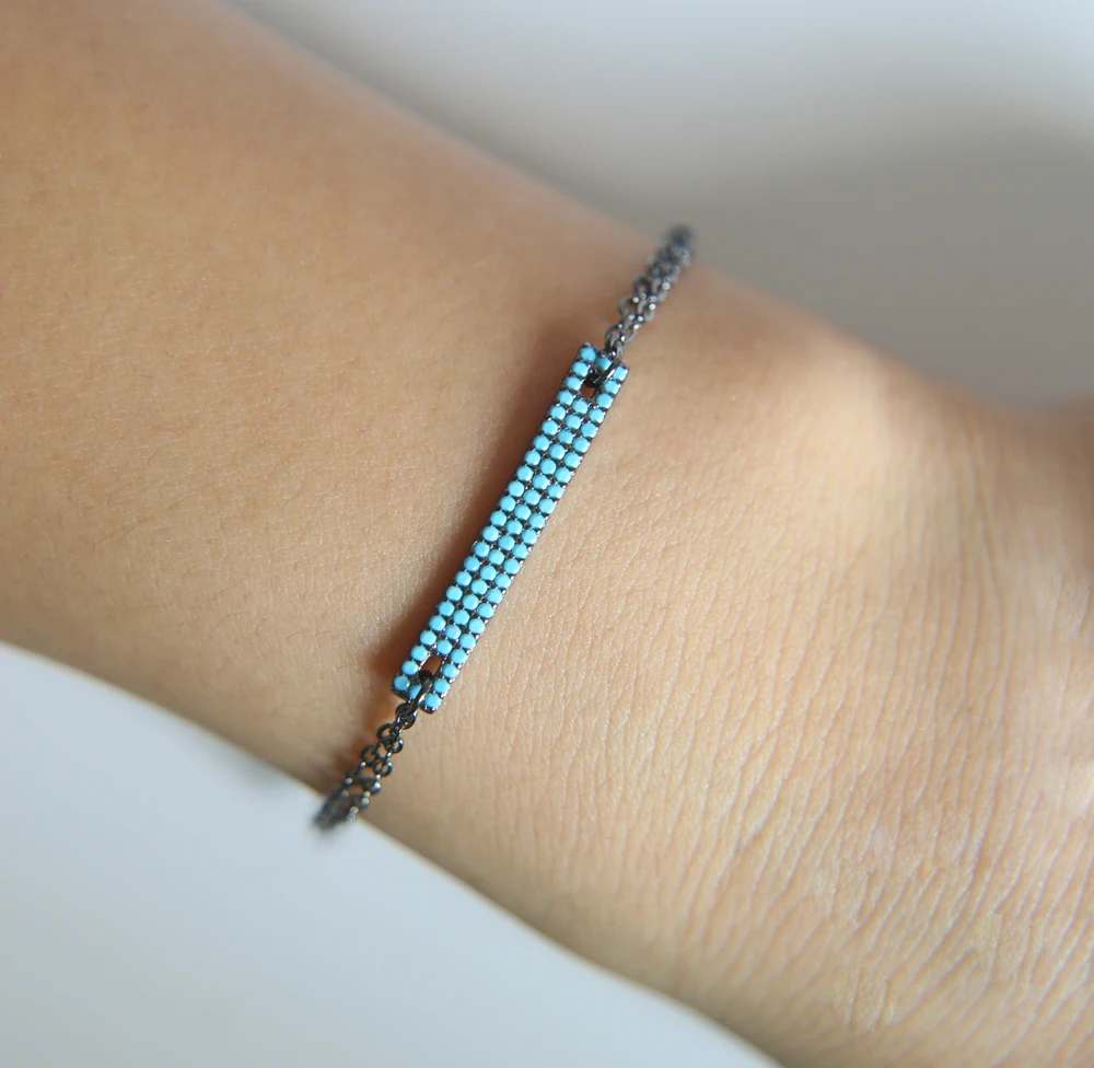 Женский подарочный браслет с тремя прямыми цепочками голубой бирюзовый