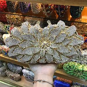 Gold White Diamond Модные золотые металлические клатчи с белым кристаллом, вечерняя сумочка, клатч с цветами, роскошные серебряные женские вечерние для кошельков стразы, женские сумки - Цвет: Gold White Diamond
