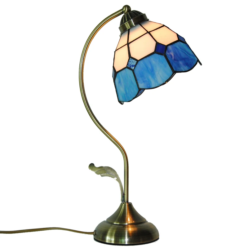 

Синие и белые настольные лампы в средиземноморском стиле, светильники, минималистичные прикроватные лампы для спальни, европейские творче...