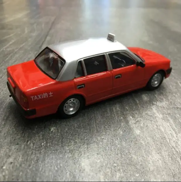 1:43 высокое качество Гонконг Toyota сплав Ретро модель автомобиля, Тонкая Металлическая корона такси, коллекция подарок