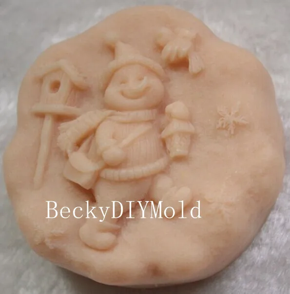 

wholesale!!!1pcs Snow Baby(ZX136) Silicone Handmade Soap Mold Crafts DIY Mould