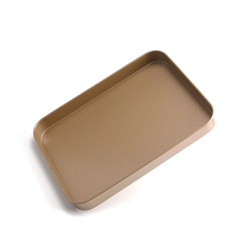 Прямоугольное для выпечки лоток сковороды золотистого и черного цвета из