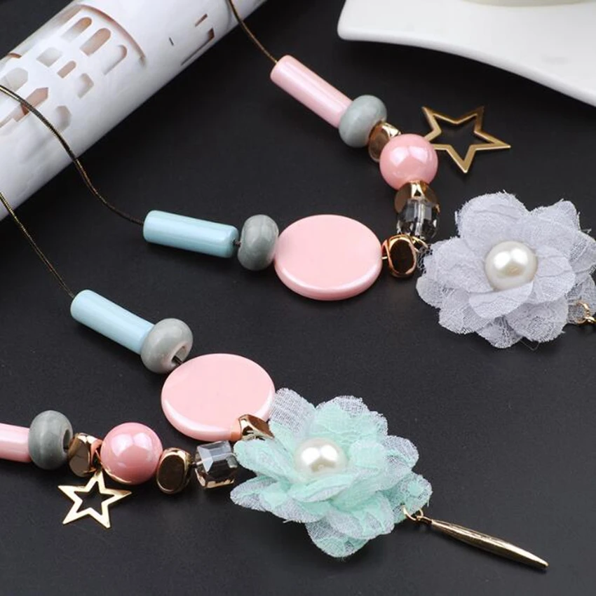 Новинка 2017 года Дизайн акрилового камня кружевное платье с цветочным рисунком