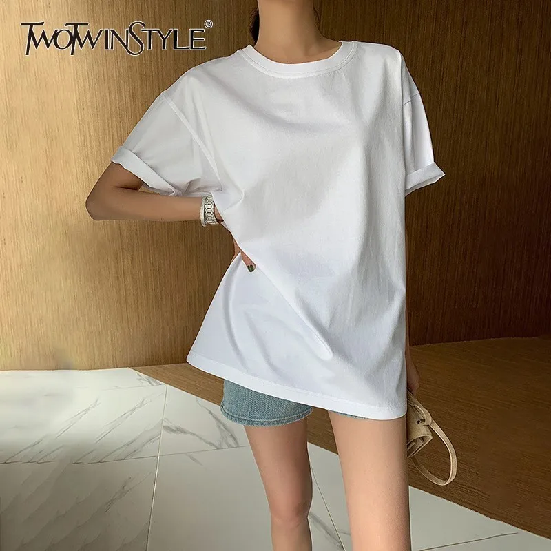 Женская футболка с круглым вырезом TWOTWINSTYLE летняя черная Повседневная коротким