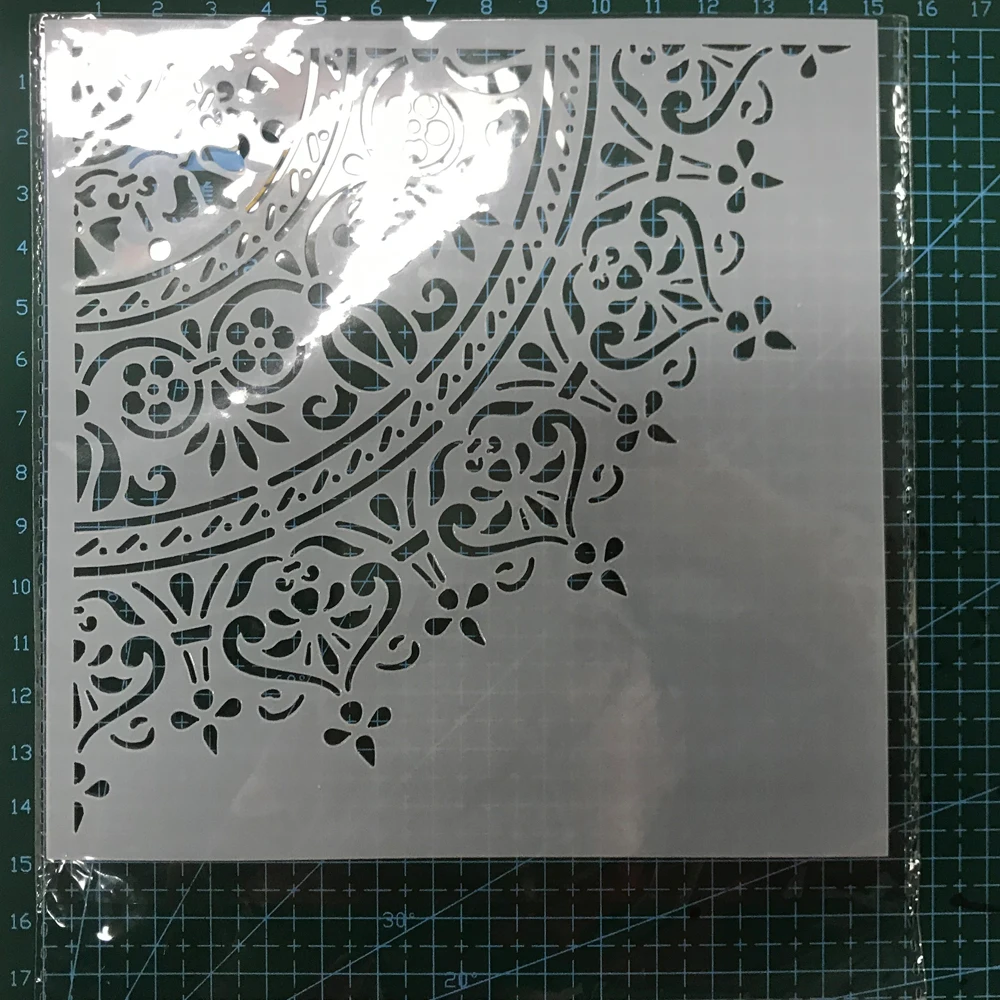 

Quarter Circle Lace Stencil for DIY Scrapbooking Photo Album Decorative Embossing Cards Making Craft Plastic Template Drawing