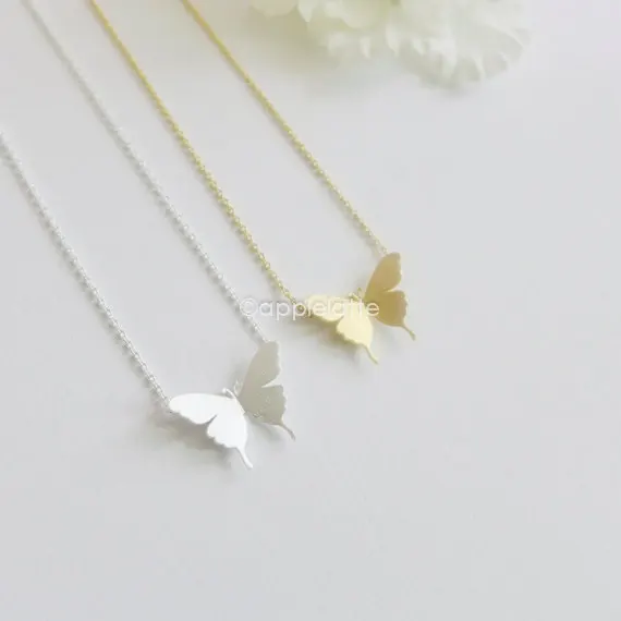 Новые модные украшения ручной работы ожерелье с милыми крошечными бабочками и