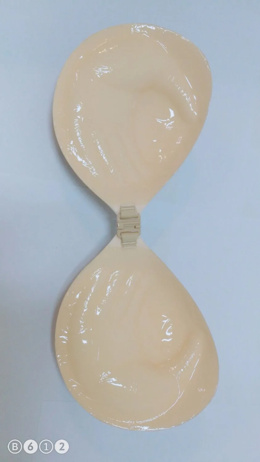 2018 New Style Hot Sale Women Invisible Bra Super Sticky  Type Perforated Chest Paste Front Buckle Strapless ABCD