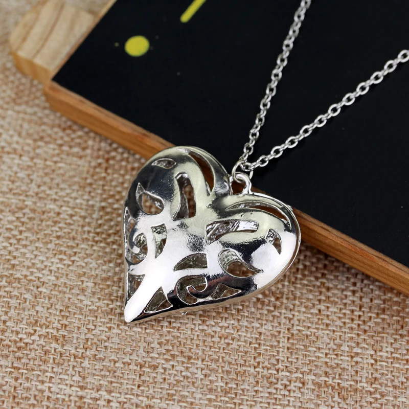 Ожерелье Дневники вампира оригинал семья Caroline Forbes Филигранное сердце медальон