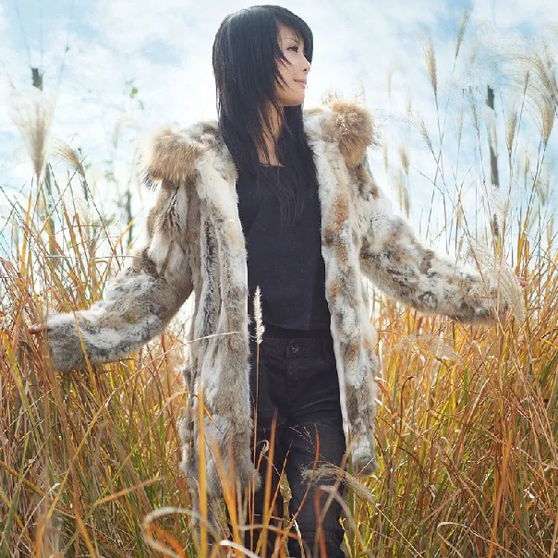 Новое поступление Женское пальто из натурального кроличьего меха с капюшоном