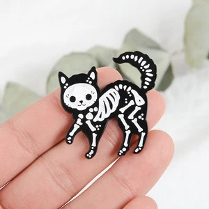 Black Cat Skeleton Gothic Pins Horror Brooches Bag Hats Leather jeckets Accessories Men Women Jewelr