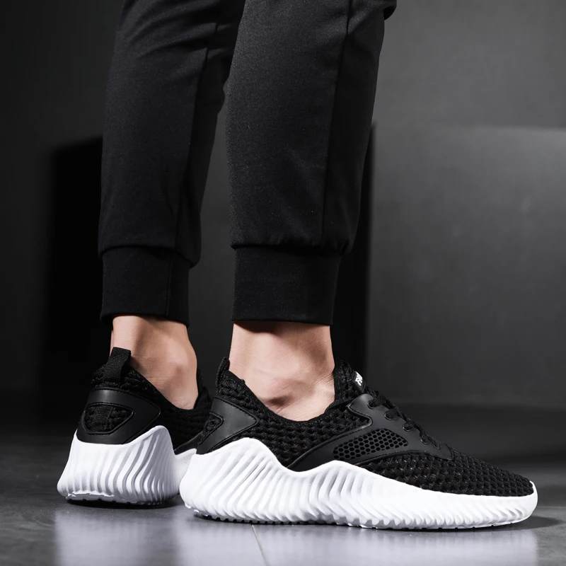 Дешевые мужские теннисные туфли кроссовки для Для мужчин тенденции удобная