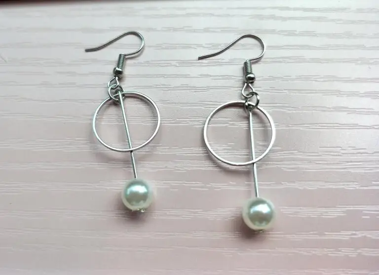 Ed 0698 звезды с датой Японии и Южной Кореи красные серьги Гонконг такой же