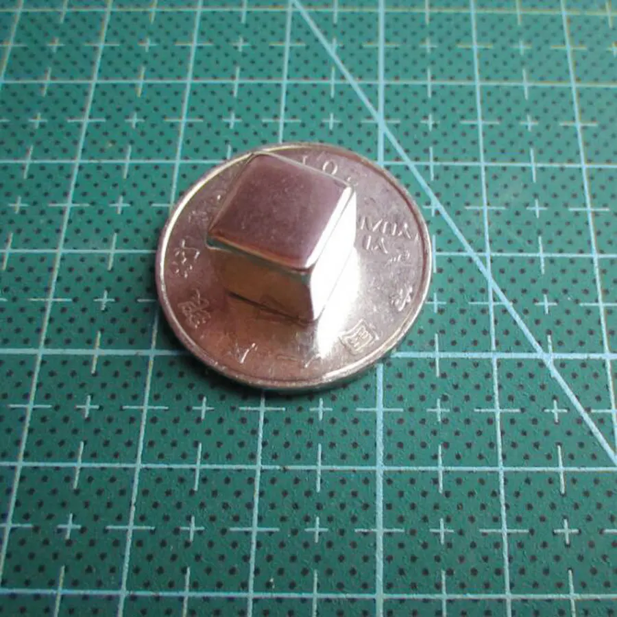 100pcs 10X10x10 мм квадратный редкоземельный магнит кубоид N50 сильный брусков полосками Неодимовый Магнит