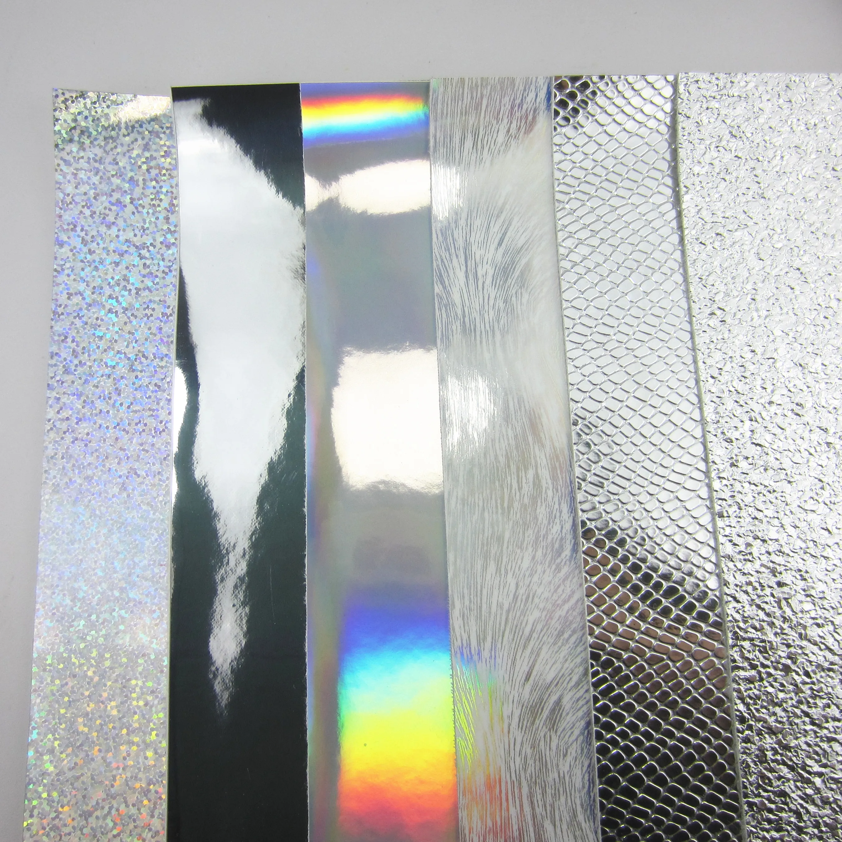 Серебристая зеркальная ткань из искусственной кожи синтетическая кожа для сумок