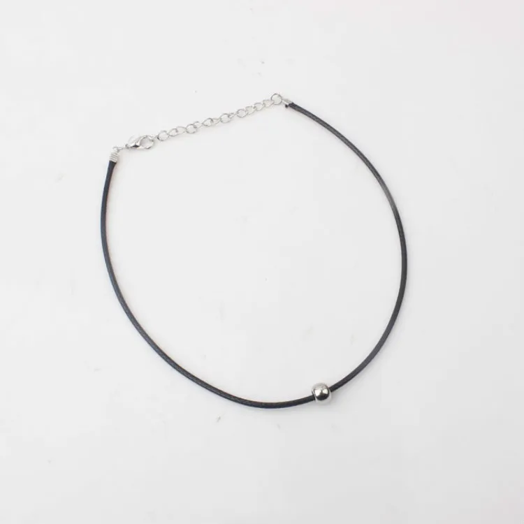 

Trendy Chokers Necklace Short Stylish With Tiny Simulated Pearl Black Choker Fashion Sexy Gift Accessories For Women