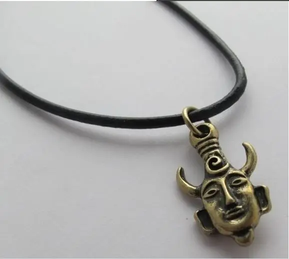 2014 Высокое качество Сверхъестественное Вдохновленный амулет Дина винчестера