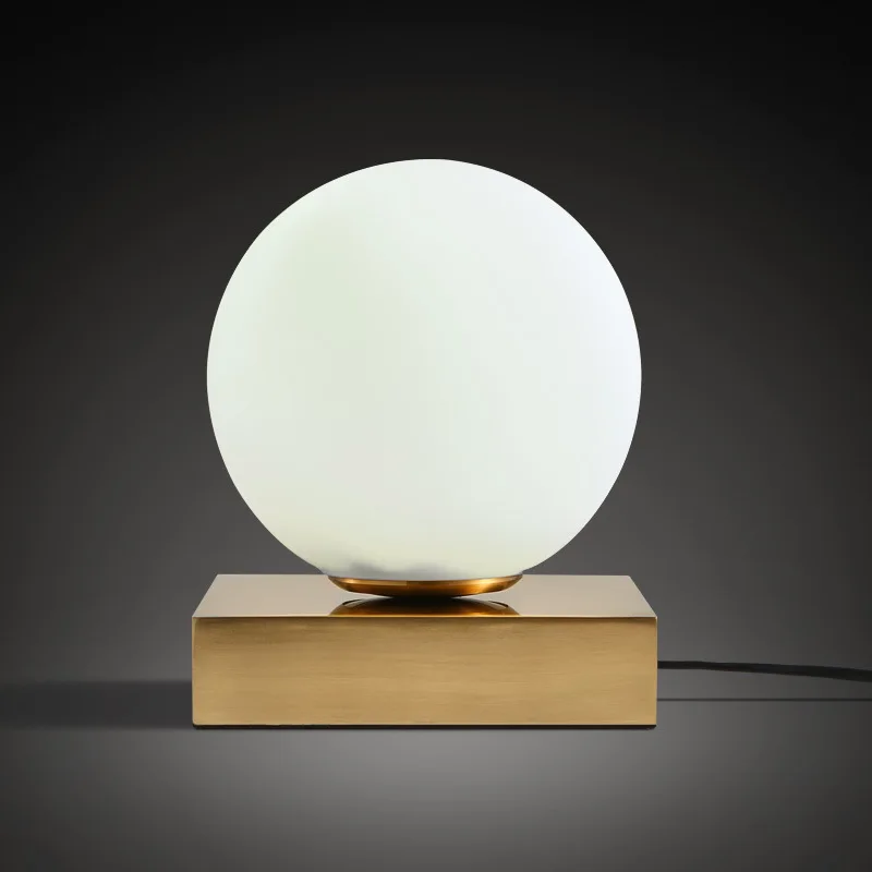 

Nordic modern minimalist table lamps for living room white glass ball table light iron tripod milky round ball desk lamp Reading