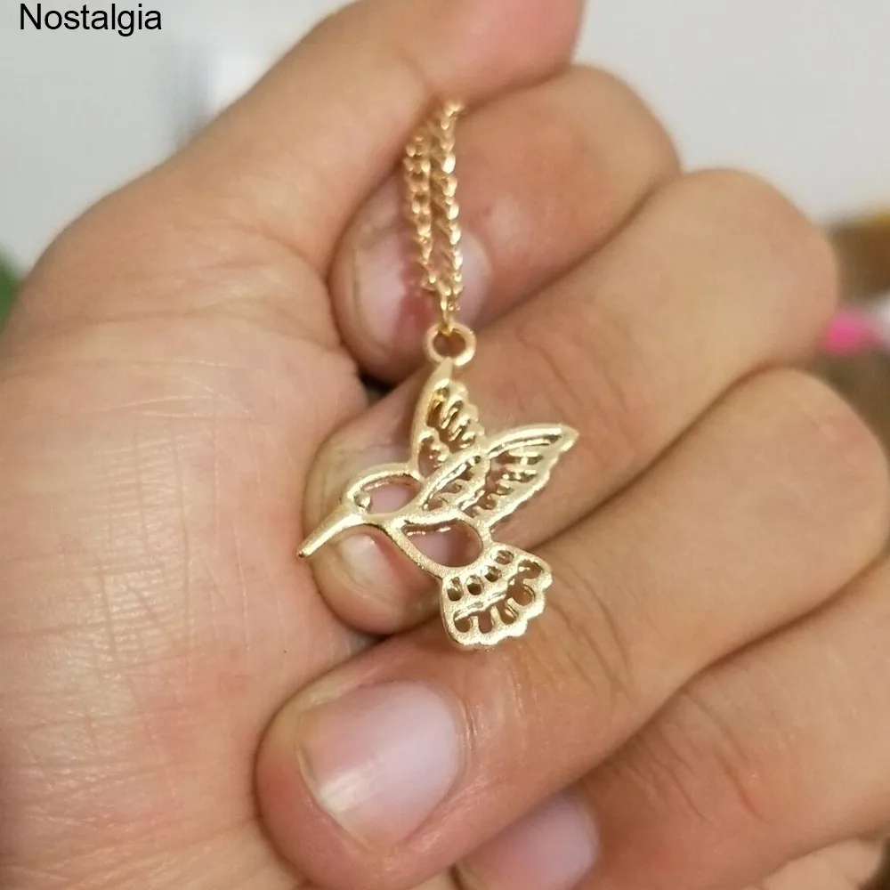 

Nostalgia Hummingbird Necklace Animal Bird Pendant Jewelry Collares Colgantes
