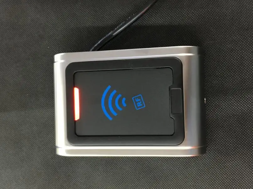 Водонепроницаемый и погодозащищенный + металлический чехол IP65 RFID считыватель