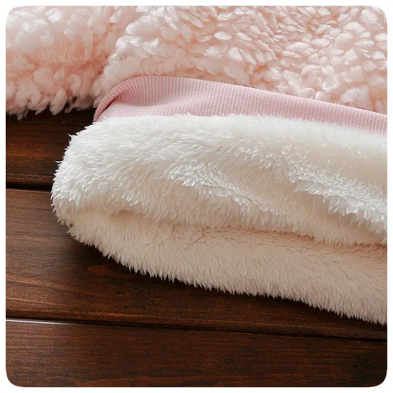 2016 симпатичная пушистая Одежда для девочек полосатый детский спортивный